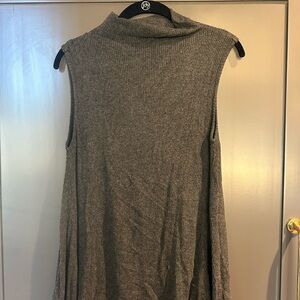 Velvet by Graham & Spencer Charcoal Knit Top